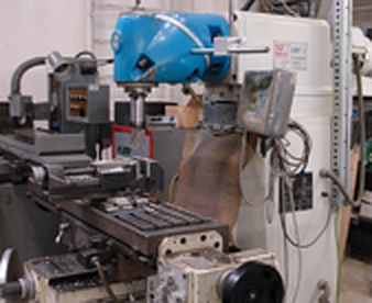 Milling machine in the toolroom